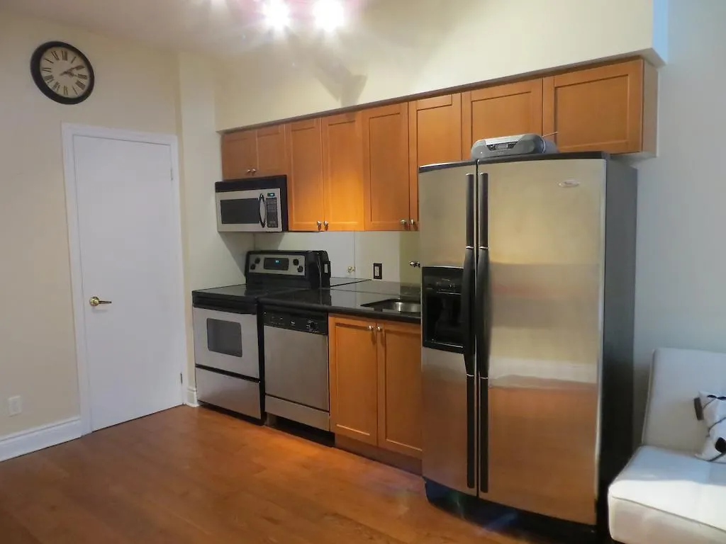 Financial District Furnished Apartment Toronto