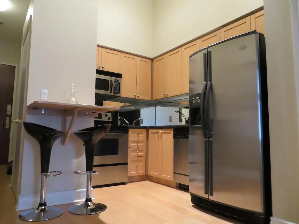 Financial District Furnished Apartment Toronto