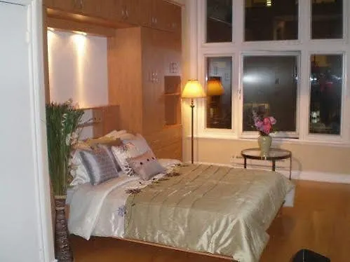 Financial District Furnished Apartment Toronto Canada