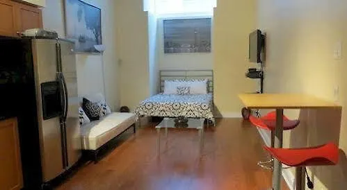 Financial District Furnished Apartment Toronto